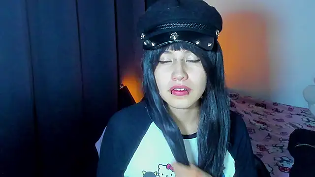 Akane-Mou live cam on StripChat