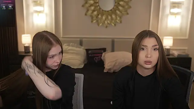 Esmie_Smile live sex cam