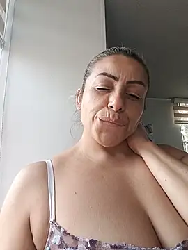 maynor_1998 live sex cam