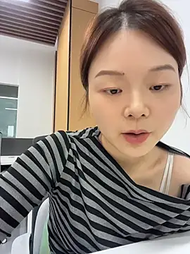 DMG-41 live cam on StripChat