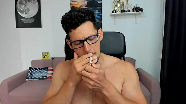 BrutusK08 live sex cam