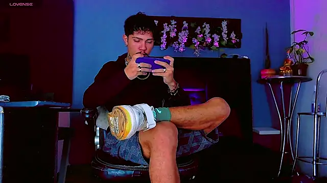 HannibalLester live sex cam