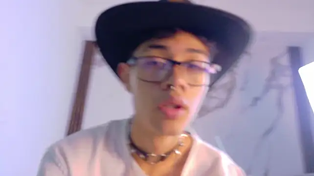 Andrew16__Re live sex cam