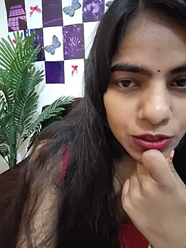 Alisha_Babyy live cam on StripChat
