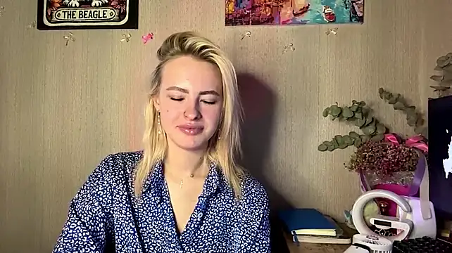 JaneePeressini live sex cam