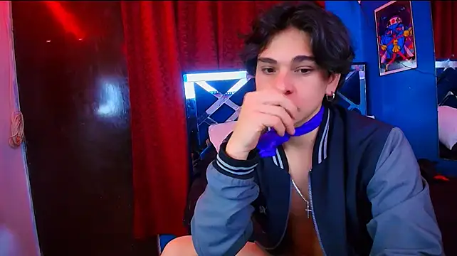 Luke_Howland live sex cam