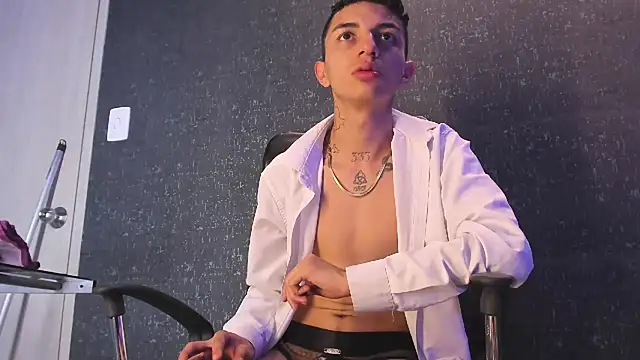 nickandabby_ (G young) - Sensual suck latex cock Nick´s