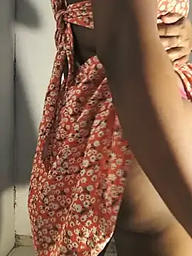 DIRTYSECRET_QUEEN_07 webcam