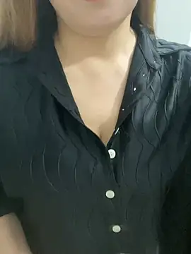 Xiaomili8 live cam on StripChat