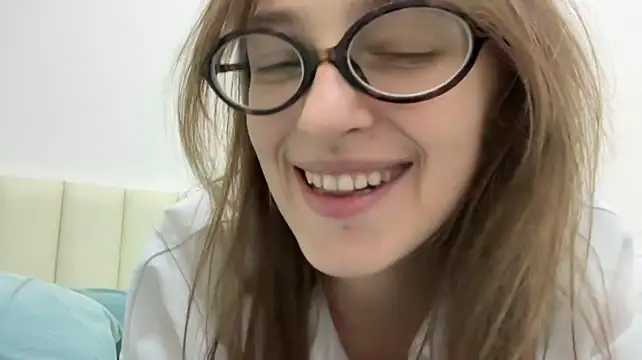 EarlenePedrogo live sex cam