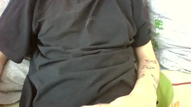 RoyalVelour_ live cam on StripChat