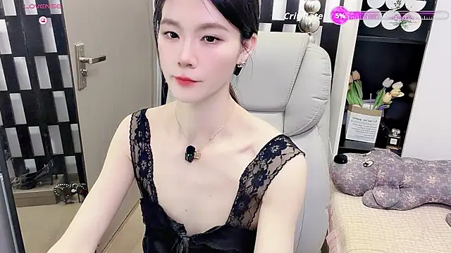 Yueyue-MM live sex cam