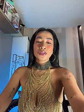 AsianMilfSheryl