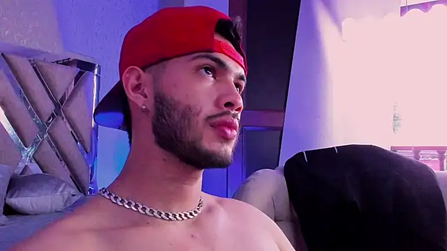 Vincentblack live cam on StripChat