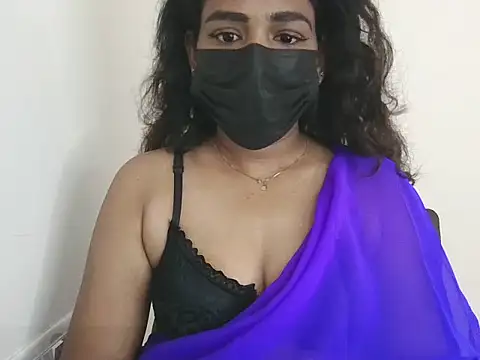 Itsme_riya live cam on StripChat