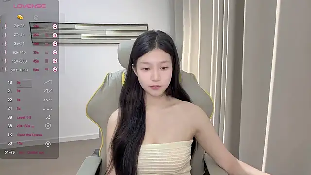 yy-1314 live cam on StripChat