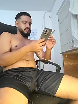 BadboyX333 live sex cam