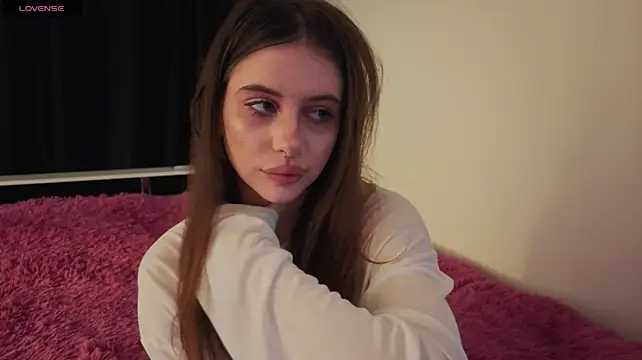 evvaavve live cam on StripChat