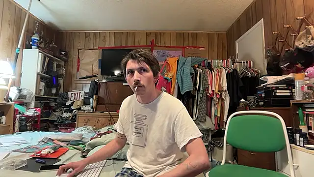 fuckr66669 live cam on StripChat