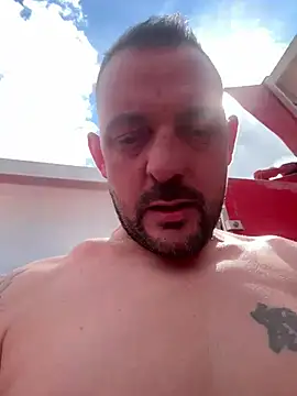 Chaudgrave live cam on StripChat