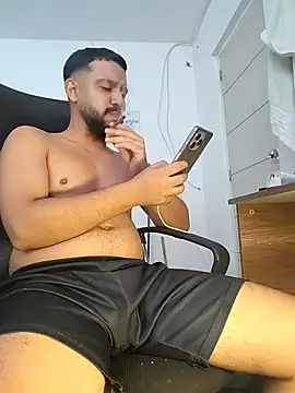 BadboyX333 live sex cam