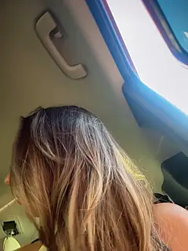 Wonder_Kari live sex cam