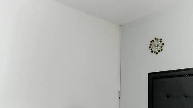 CloeMature live cam on StripChat