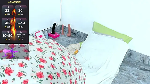 Benjamin_Buster live sex cam