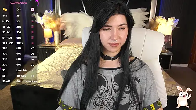 EmilyCandyy live cam on StripChat