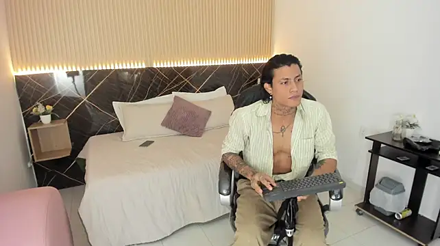 Damian_romanoff_ live sex cam
