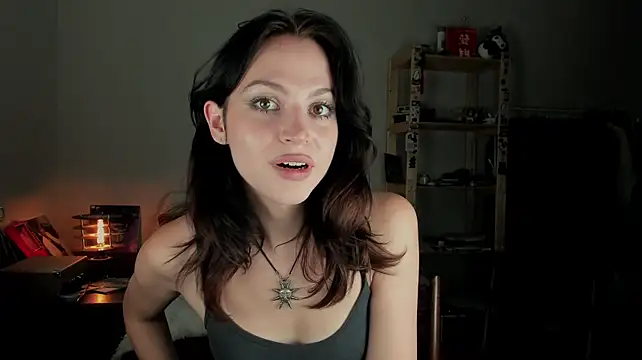 Niky__Jess live cam on StripChat