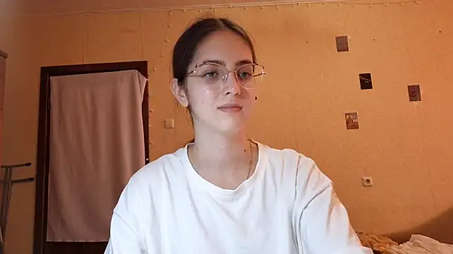 Katelemon live cam on StripChat