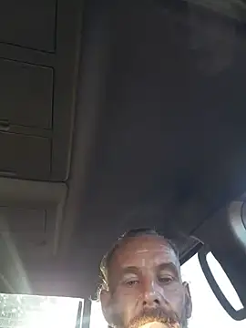 Hungwell1515 live sex cam
