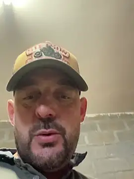 Chaudgrave live sex cam
