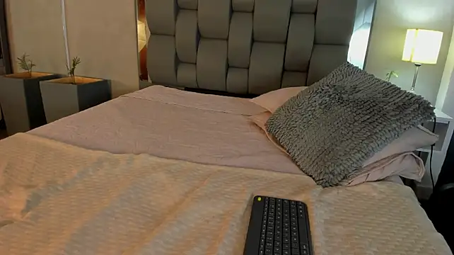 Charlie___Musk live sex cam