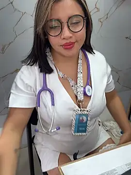 Melany-1 live cam on StripChat
