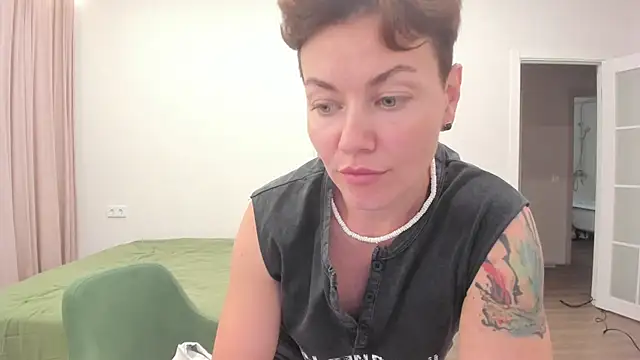 Alexisweet live sex cam