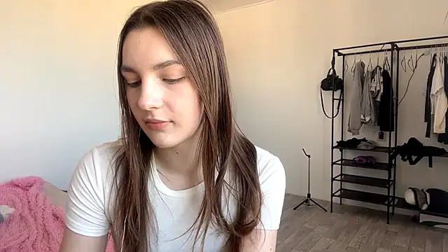 JuleCawood live sex cam