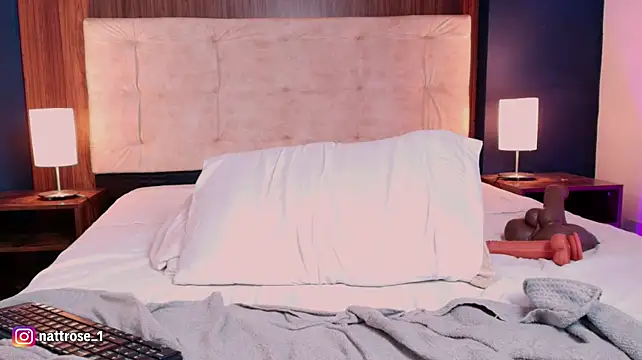 NATTROSE live sex cam