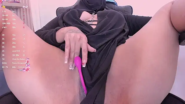 zully_arab live sex cam