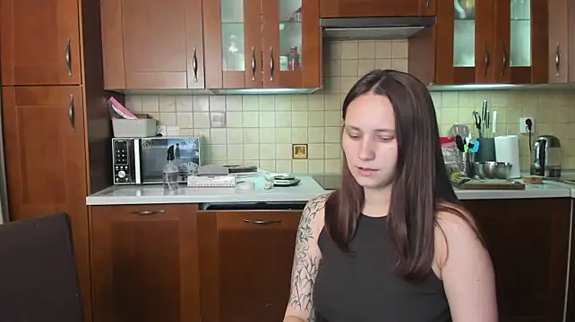 HotCaramellsTV live sex cam