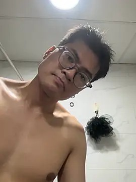 Hnam00 live sex cam