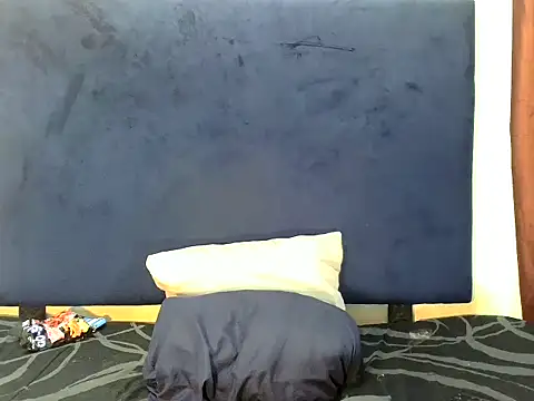 ReginaStar16 live sex cam