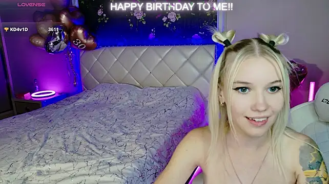 NaomiHita live sex cam