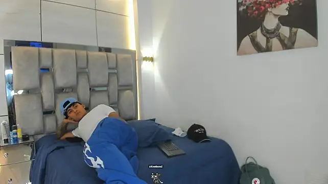 Ruslan_marcel live sex cam