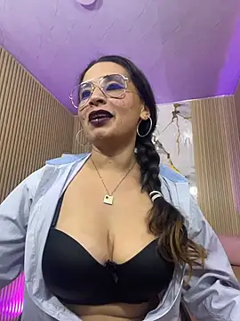 electradowmont_tay live cam on StripChat