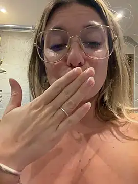 carlaaa live sex cam