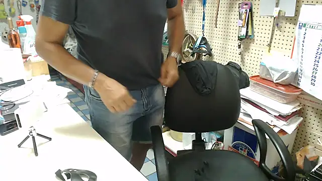 CpLauraMauro live sex cam