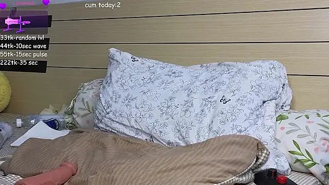 sop-hie live cam on StripChat