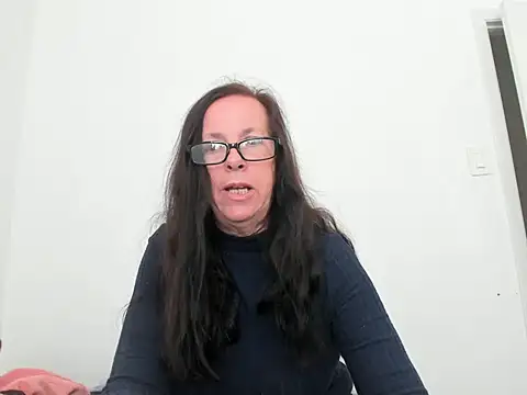 VerySassyPeachGoddess live sex cam